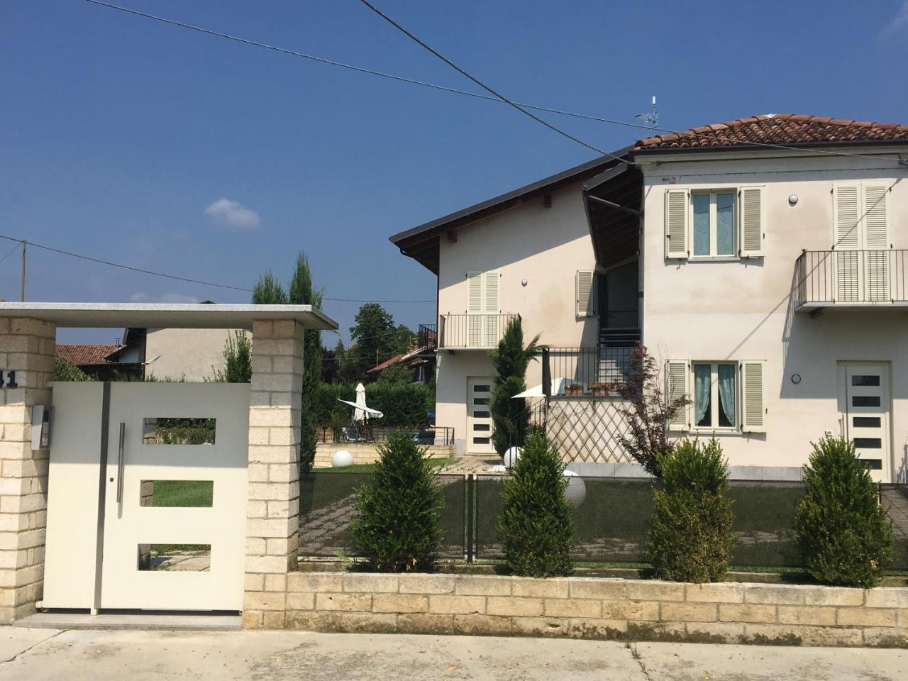 Home Holiday "Da Mamma" Άλμπα Εξωτερικό φωτογραφία