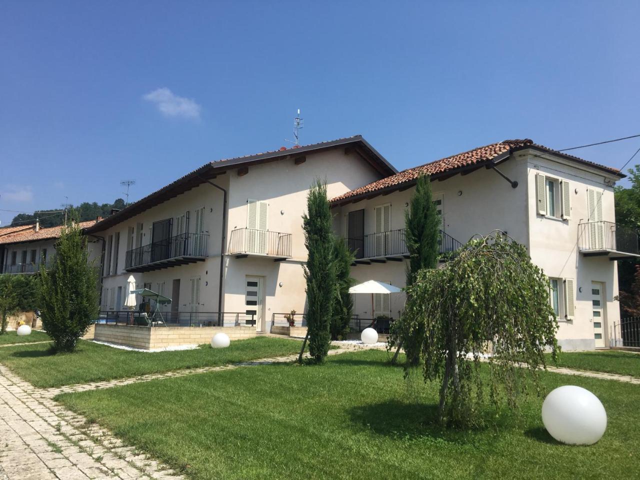 Home Holiday "Da Mamma" Άλμπα Εξωτερικό φωτογραφία
